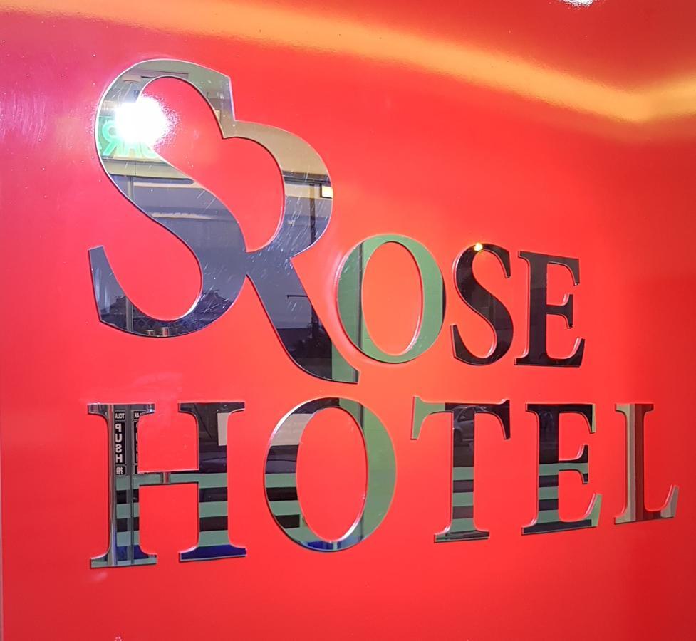 S Rose Hotel Σεπάνγκ Εξωτερικό φωτογραφία